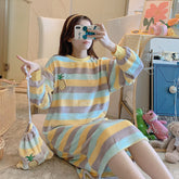 Women's Mid-length Flannel Nightdress In Autumn And Winter