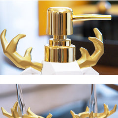 Modern light luxury soft outfit with Nordic practical bathroom furnishings